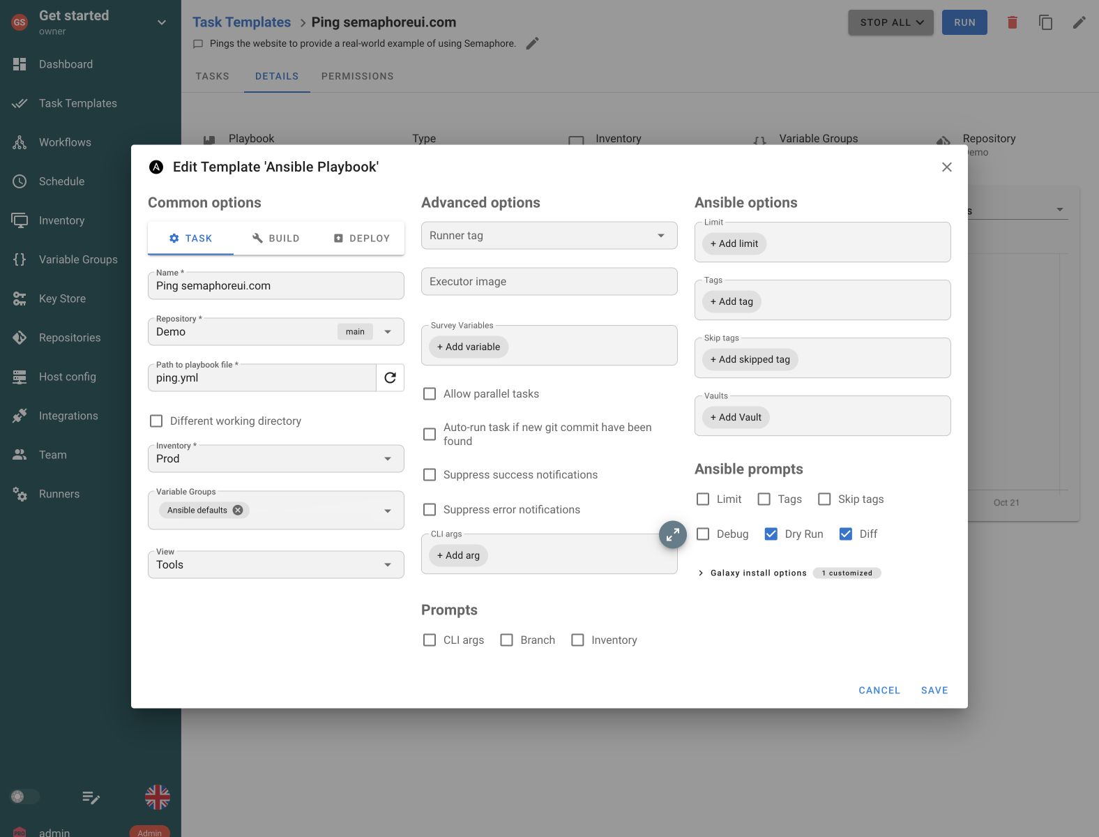 Semaphore UI uređivač Ansible Task Template-a sa repozitorijumom, playbook datotekom, inventarom, Variable Groups i podešavanjima upita pri pokretanju.